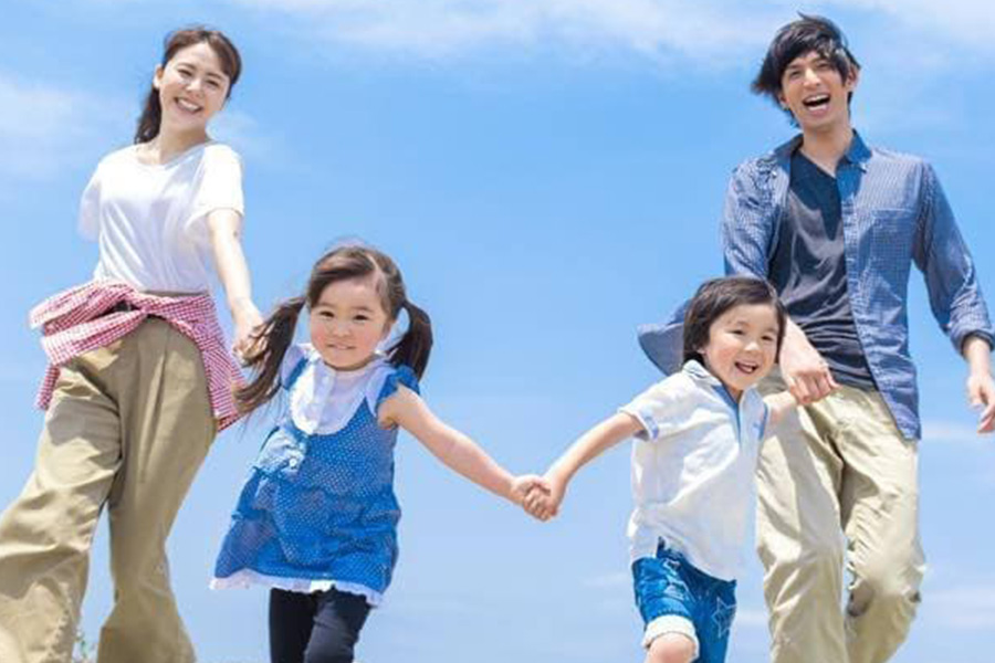 お子様の治療および同伴について